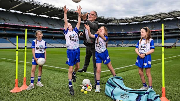 In attendance at the launch of Gaelic Time is Uachtarán Chumann Lúthchleas Gael Jarlath Burns, alongside children from left, Pat McGrath, 8, Lily Walsh, 10, Ellen McGrath 10 and Jean McGrath 8, at Croke Park in Dublin. Photo by Sam Barnes/Sportsfile.