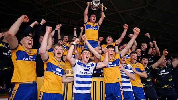 Clare captain Eoghan Gunning and his teammates celebrate with the James Nowlan cup after the Fulfil GAA Hurling All-Ireland U20 Championship final match between Clare and Galway at FBD Semple Stadium in Thurles, Tipperary. Photo by Brendan Moran/Sportsfile.