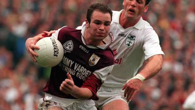 Galway's John Divilly in action against Kildare's Willie McCreery in the 1998 All-Ireland SFC Final. 