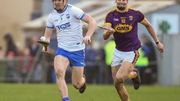 Laoch Mór na nDéisibh, Tadhg de Búrca, ag Bualadh Buille don Ghaeilge