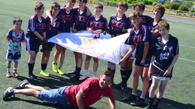 Pearse Bell pictured with the Vannes Gaelic Football team. 
