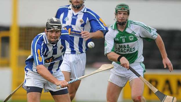Conal Keaney and David Curtin, Ballyboden St. Enda's, in action against Henry Shefflin, Ballyhale Shamrocks, during the 2009 AIB Leinster Club SHC semi-final.