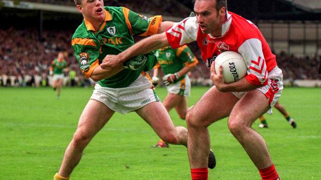 Stefan White, Louth, and Mark O'Reilly, Meath, collide in the 1998 Leinster SFC Semi-Final at Croke Park.