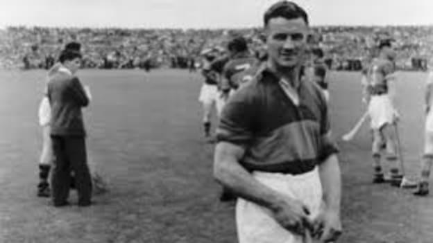 Theo English was a powerful midfielder for the Tipperary hurlers in the 1950s and 1960s.