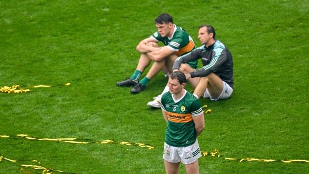 Kerry performance coach, Tony Griffin, sits with David Clifford after their defeat to Dublin in the 2023 All-Ireland SFC Final. 