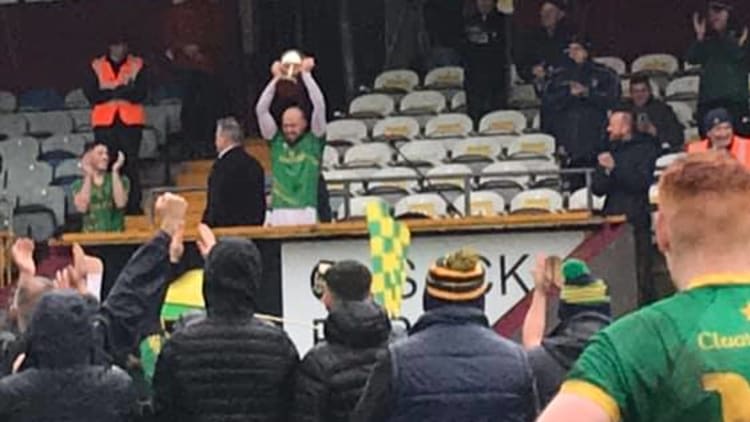 Clonkill captain, Brendan Murtagh, lifts the cup after victory over Castletown-Geoghegan in the Westmeath SFC Final.