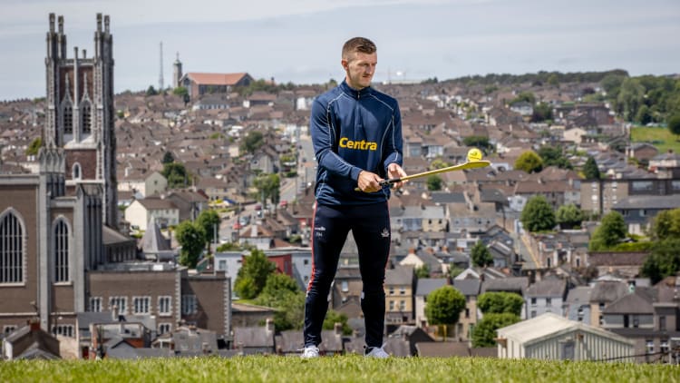 Centra have teamed up with Wexford’s Lee Chin and Cork’s Patrick Horgan to launch the Centra Community Matters campaign, which will call on people across Ireland to show what matters most to them in their local community.