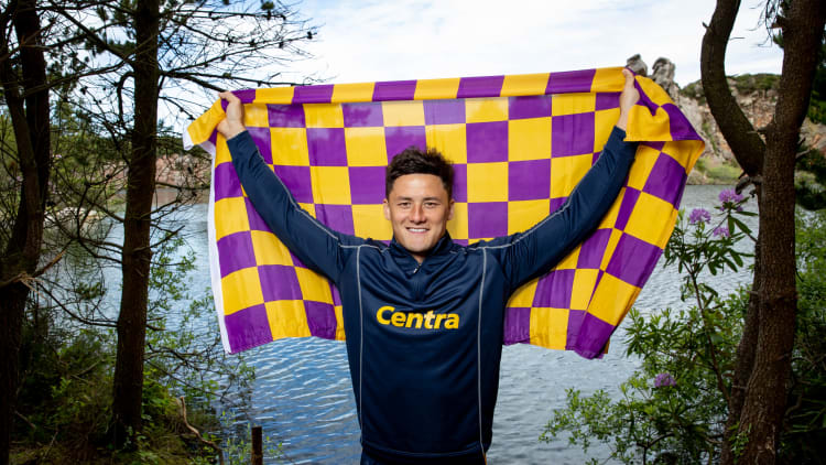Centra have teamed up with Wexford’s Lee Chin and Cork’s Patrick Horgan to launch the Centra Community Matters campaign, which will call on people across Ireland to show what matters most to them in their local community.
