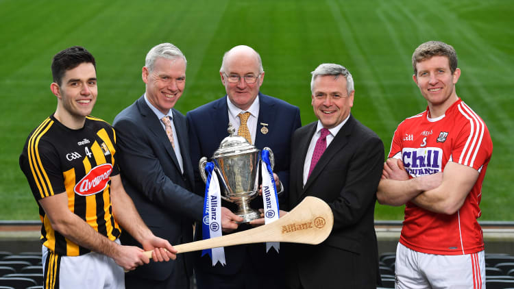 Pictured at the launch of the 2019 Allianz Hurling League were (l to r) Kilkenny hurler Paddy Deegan, Chief Customer Officer of Allianz Ireland, Peter Kilcullen, GAA President John Horan, CEO of Allianz Ireland Sean McGrath, and Cork hurler Bill Cooper.