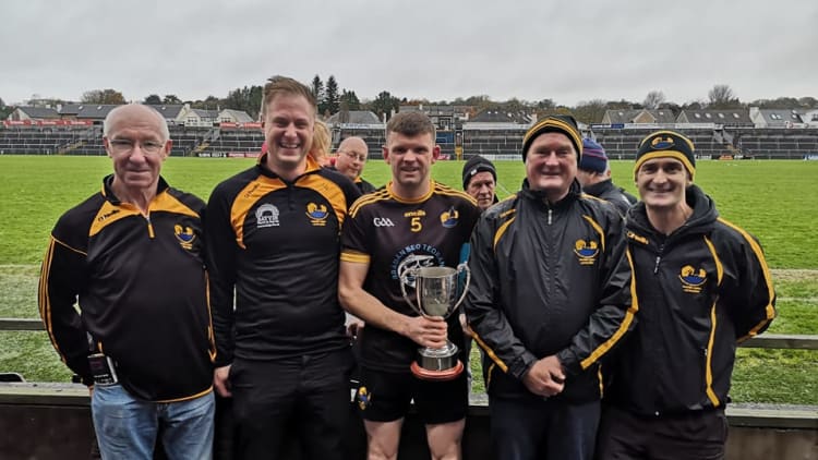 Captaeiní Buachacha Fhoirne Fásta Naomh Anna, Leitir Móir: Pat Choilmín Ó Conghaile (Comórtas Peile na Gaeltachta, Béal a' Mhuirthead 1987), Fiachra Breathnach (Craobh Idirmheánach na Gaillimhe agus Connacht, 2009), Ciarán Bairéad (Craobh Idirmheánach na Gaillimhe 2021), Máirtín Breathnach (Craobh Sóisear na Gaillimhe 1983) agus Pádraic Mhichaelín Mháirt Ó Lochlainn (Craobh Idirmheánach na Gaillimhe 1995)