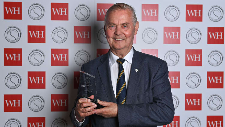 Donegal All-Ireland winning manager Brian McEniff has been inducted into the Gaelic Writers’ Association Hall of Fame at the Gaelic Writers’ Association Awards, which took place at the Iveagh Garden Hotel in Dublin, and are this year supported by Wilson Hartnell, who are celebrating their 50th year in business.