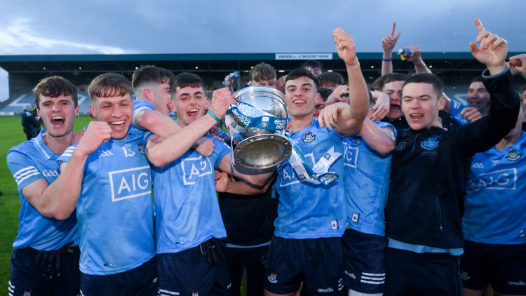 Dublin players celebrate with the cup after the Electric Ireland Leinster GAA Minor Football Championship Final match between Dublin and Kildare at MW Hire O'Moore Park in Portlaoise, Laois.