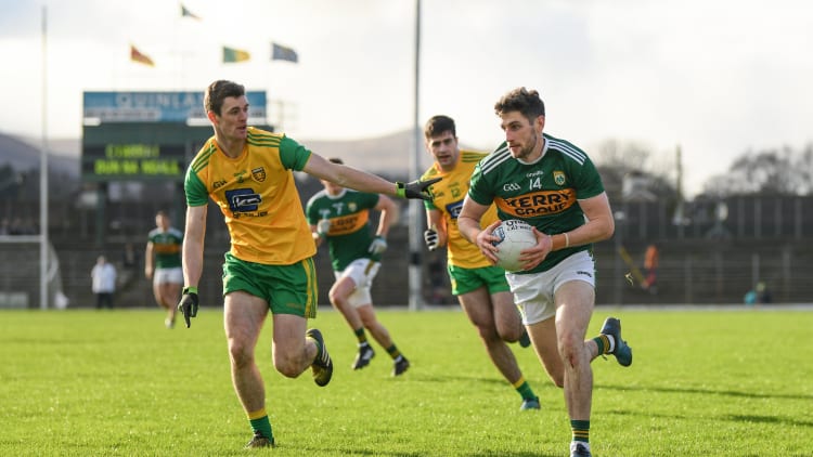 Kerry will be crowned Allianz Football League Division 1 champions if they defeat Donegal on Saturday.