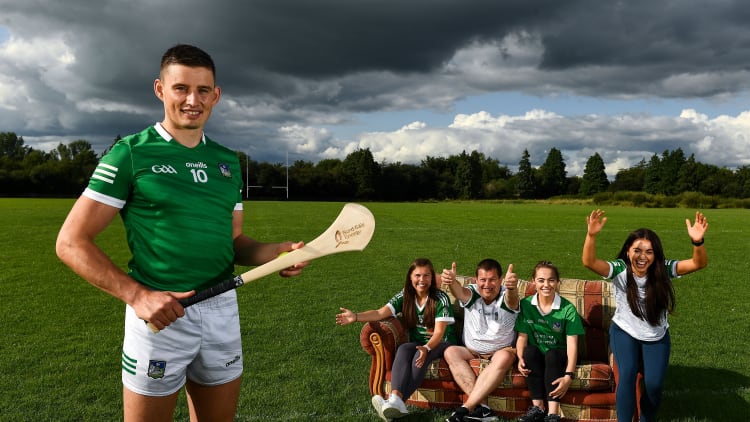 #HurlingToTheCore ambassador Gearóid Hegarty, pictured alongside the Twomey Family from Ahane GAA, who star in this year’s second series of Bord Gáis Energy’s GAAGAABox, which features the most passionate hurling fans across the country filmed in their front-rooms as they experience the agony and ecstasy of following their counties’ fortunes from home. You can watch GAAGAABox on Bord Gáis Energy’s #HurlingToTheCore YouTube channel throughout the Senior Hurling Championship.