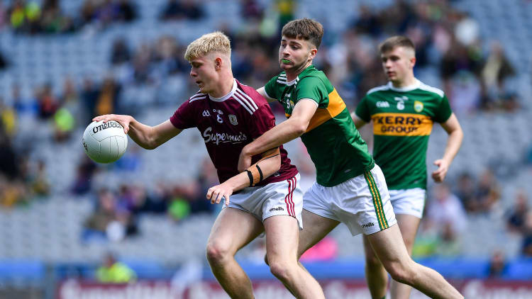 James McLaughlin of Galway is tackled by Ronan Collins of Kerry during the Electric Ireland GAA All-Ireland Minor Football Championship Semi-Final at Croke Park.