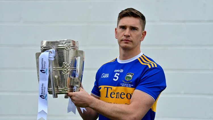 #HurlingToTheCore ambassador Brendan Maher pictured at his home in Tipperary to launch Bord Gáis Energy’s sponsorship of the 2020 GAA All-Ireland Senior Hurling Championship. As part a new exciting upcoming series, Bord Gáis Energy are calling on hurling fans to upload their home match day videos throughout the Championship using #HurlingToTheCore, to be in with a chance of winning unmissable rewards.